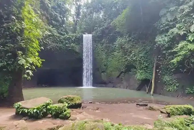 tibumana waterfall bali